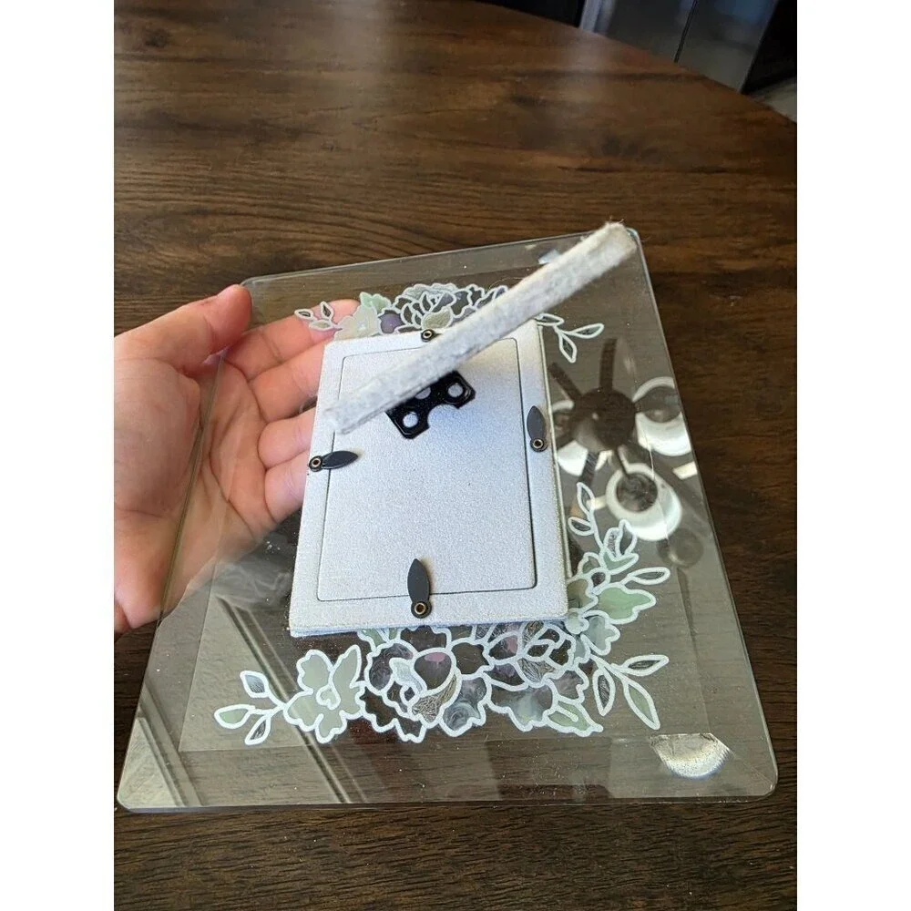 Hand-Painted Floral Glass Photo Frame‎ 3.5